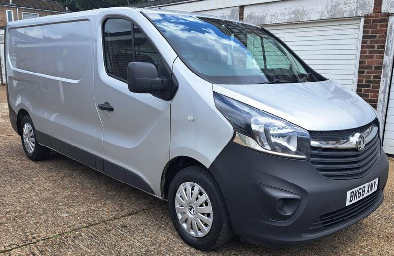 View VAUXHALL VIVARO 1.6 CDTi 2900