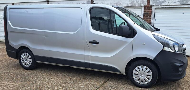 View VAUXHALL VIVARO 1.6 CDTi 2900