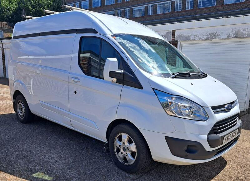 View FORD TRANSIT CUSTOM 2.0 TDCi 290 Limited
