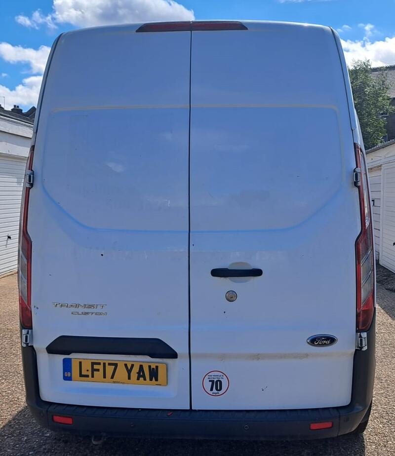 View FORD TRANSIT CUSTOM 2.0 TDCi 340