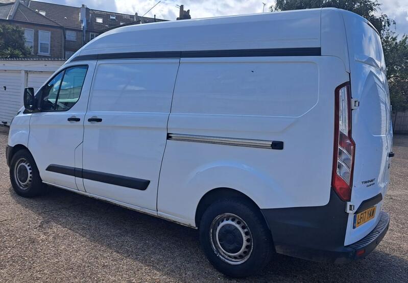 FORD TRANSIT CUSTOM