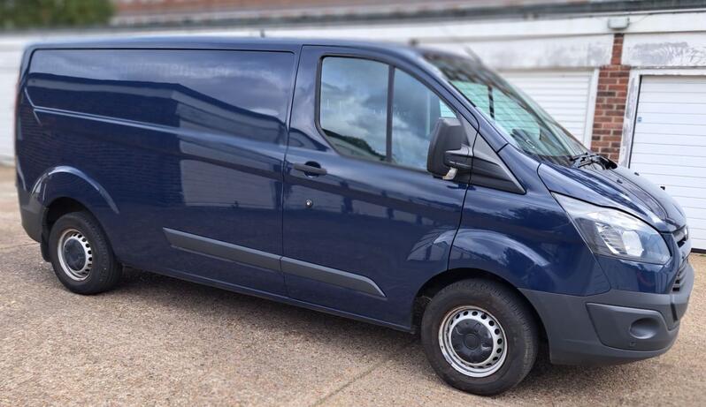 View FORD TRANSIT CUSTOM 2.0 TDCi 290