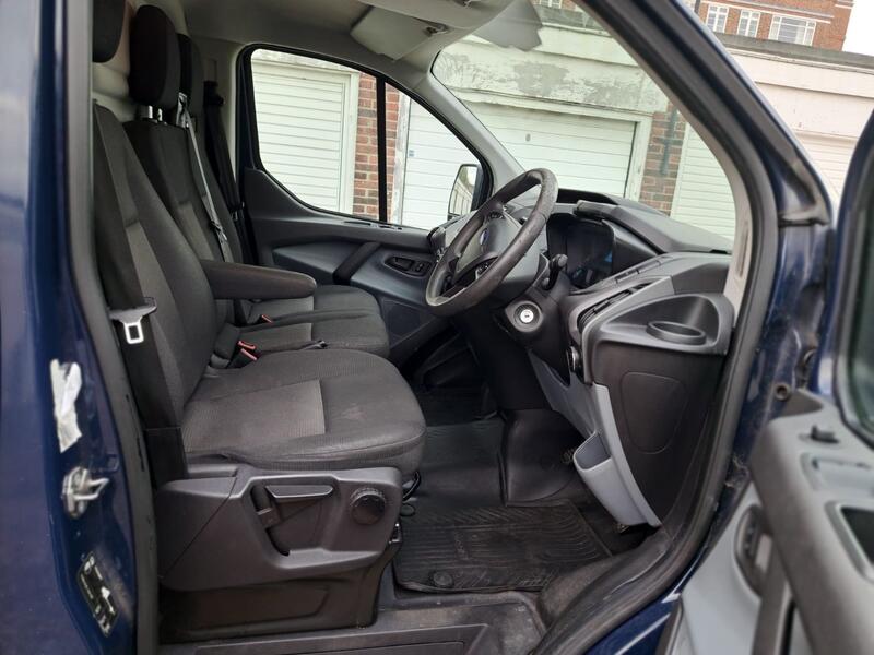 FORD TRANSIT CUSTOM