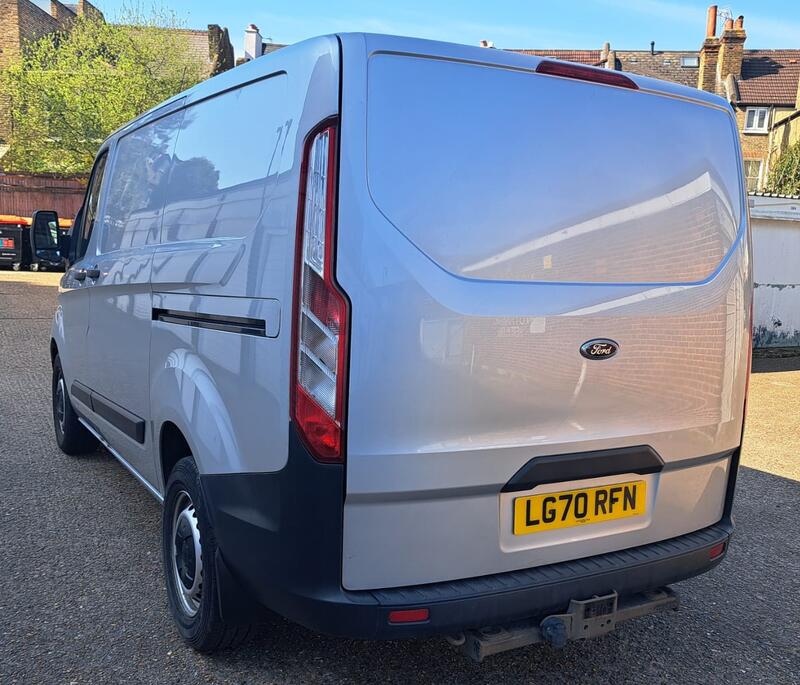 FORD TRANSIT CUSTOM