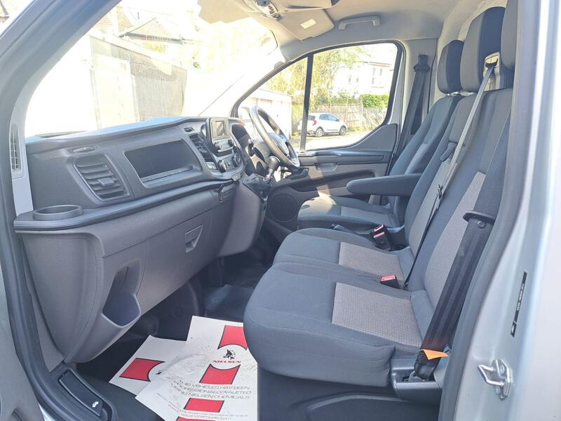 FORD TRANSIT CUSTOM