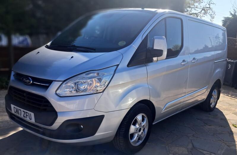 View FORD TRANSIT CUSTOM 2.0 TDCi 290 Limited