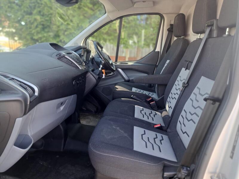FORD TRANSIT CUSTOM