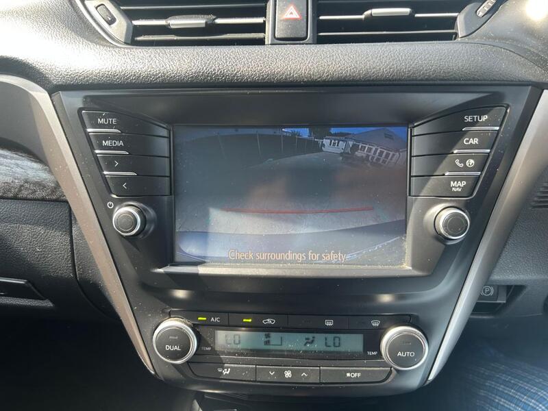 TOYOTA AVENSIS