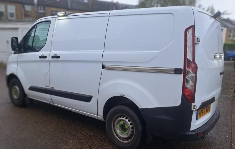 FORD TRANSIT CUSTOM