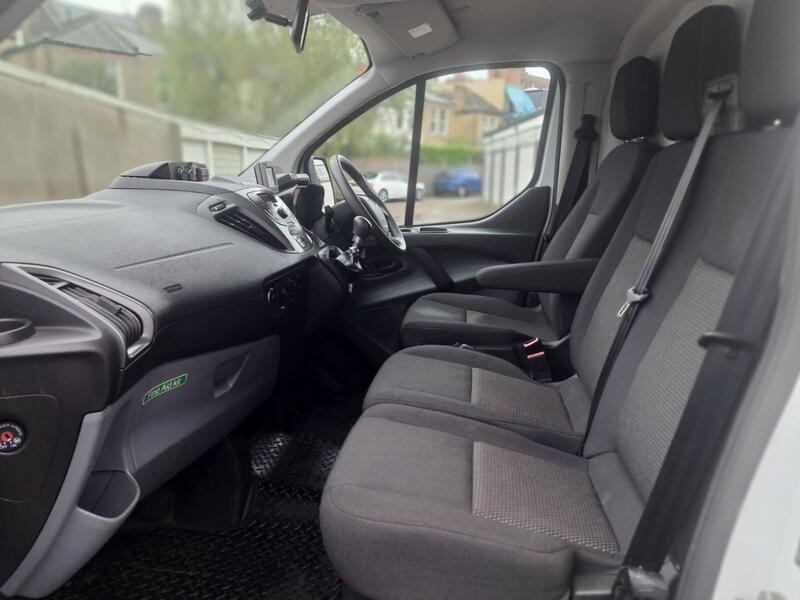 FORD TRANSIT CUSTOM