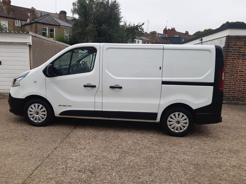 View RENAULT TRAFIC SL29 BUSINESS ENERGY DCI SR PV